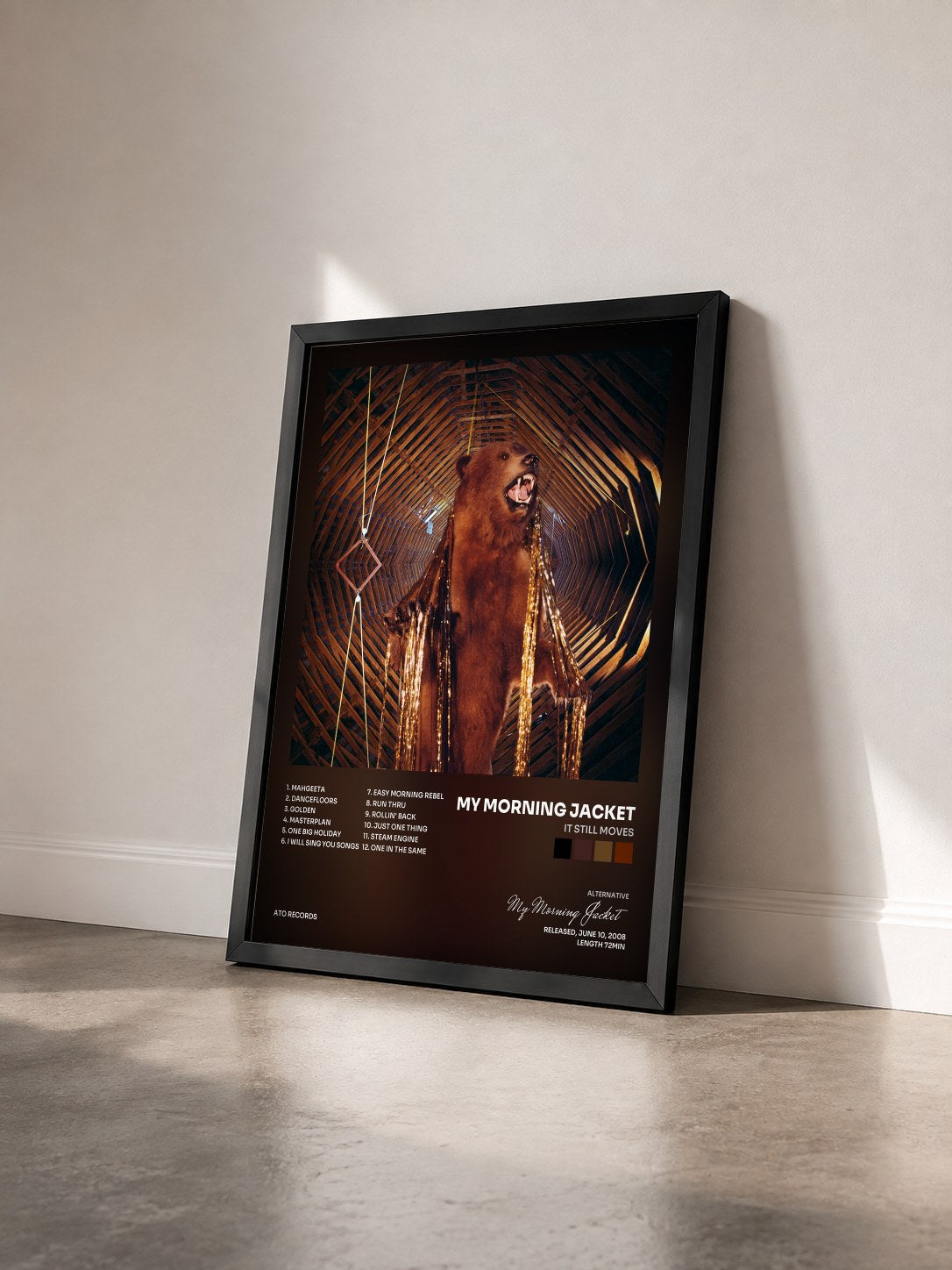 #noir Tableau de l'album It Still Moves de My Morning Jacket vu de trois quarts, cadre noir