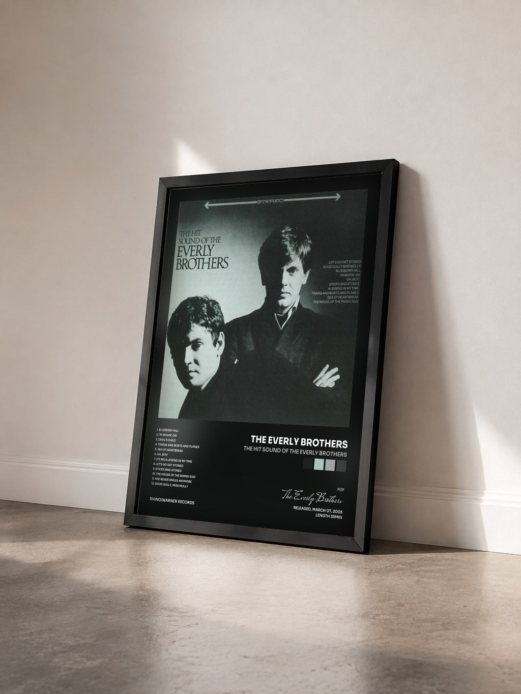 #noir The Hit Sound of The Everly Brothers di The Everly Brothers in stampa incorniciata vista di tre quarti, cornice nera