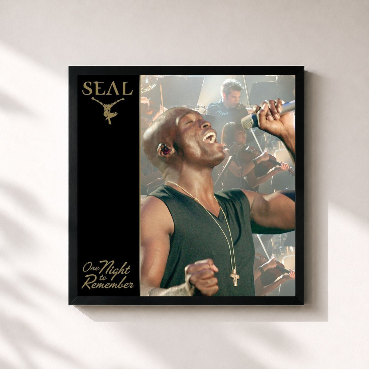 #noir One Night to Remember de Seal en lámina cuadrada enmarcada, marco negro de 32x32 cm