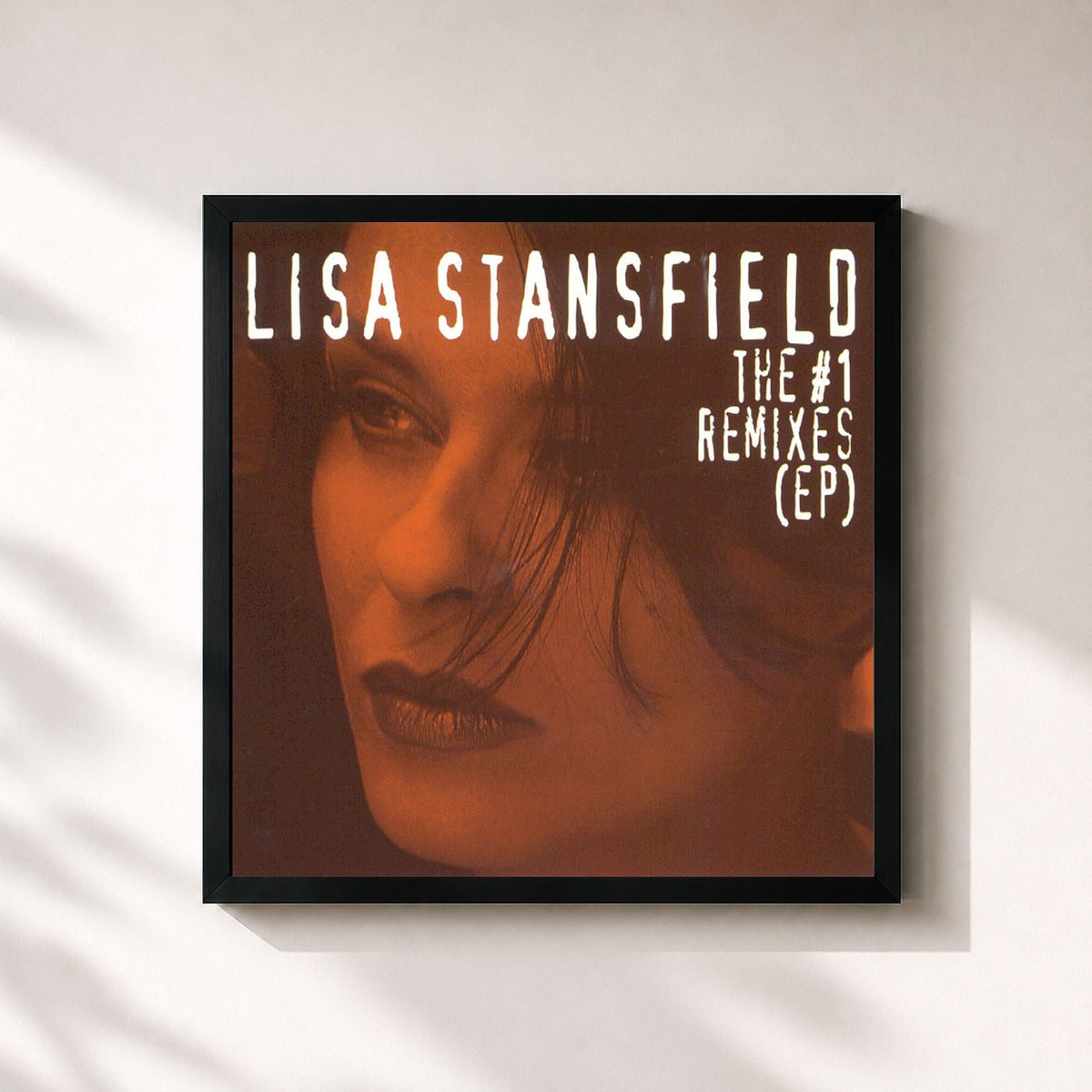 #noir Tableau carré de l'album The #1 Remixes de Lisa Stansfield, cadre noir 32x32 cm