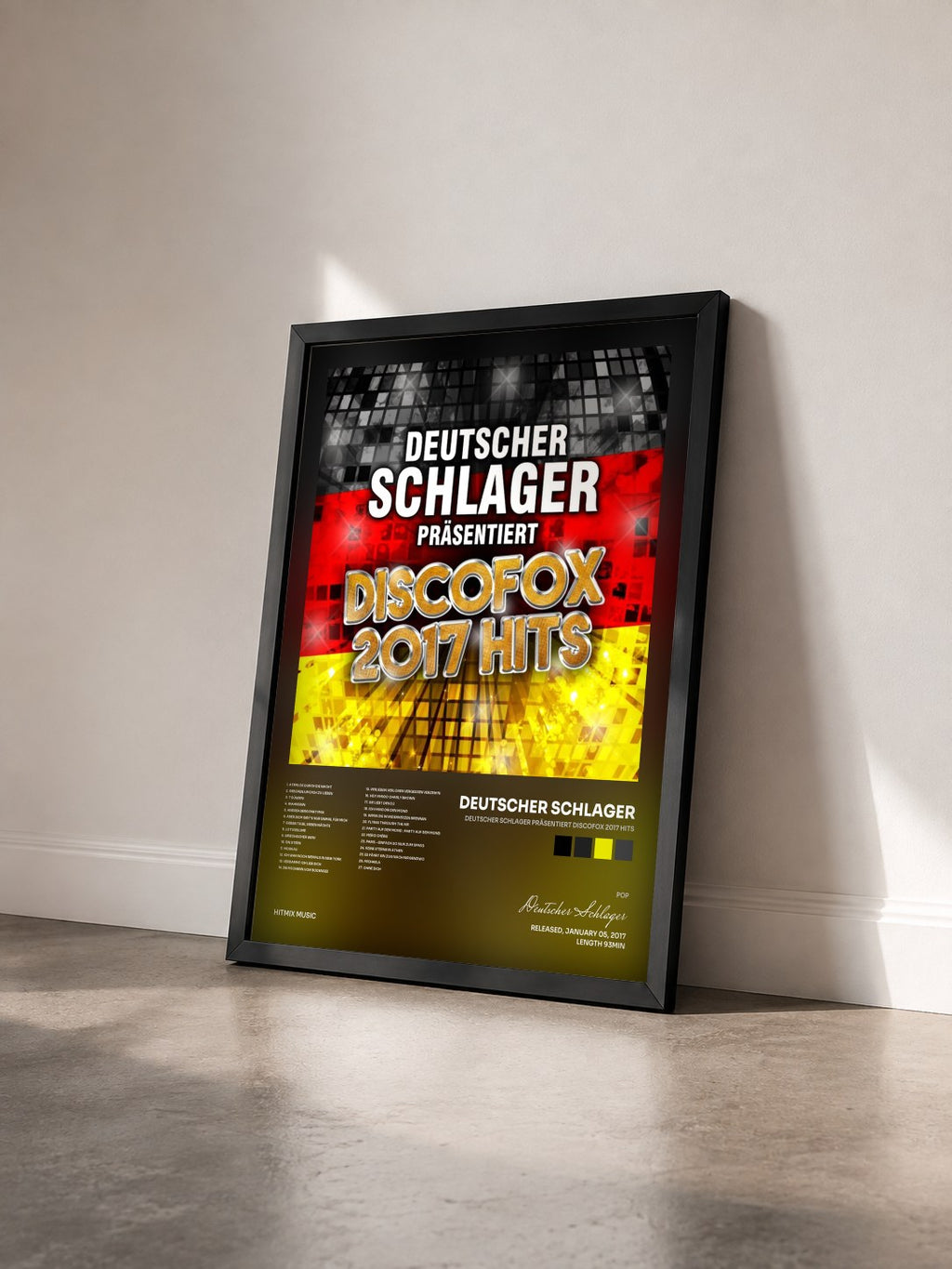 #noir Tableau de l'album Deutscher Schlager präsentiert Discofox 2017 Hits de Deutscher Schlager vu de trois quarts, cadre noir