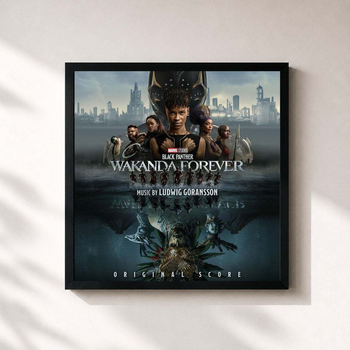 #noir Tableau carré de l'album Black Panther: Wakanda Forever (Original Score) de Ludwig Goransson, cadre noir 32x32 cm