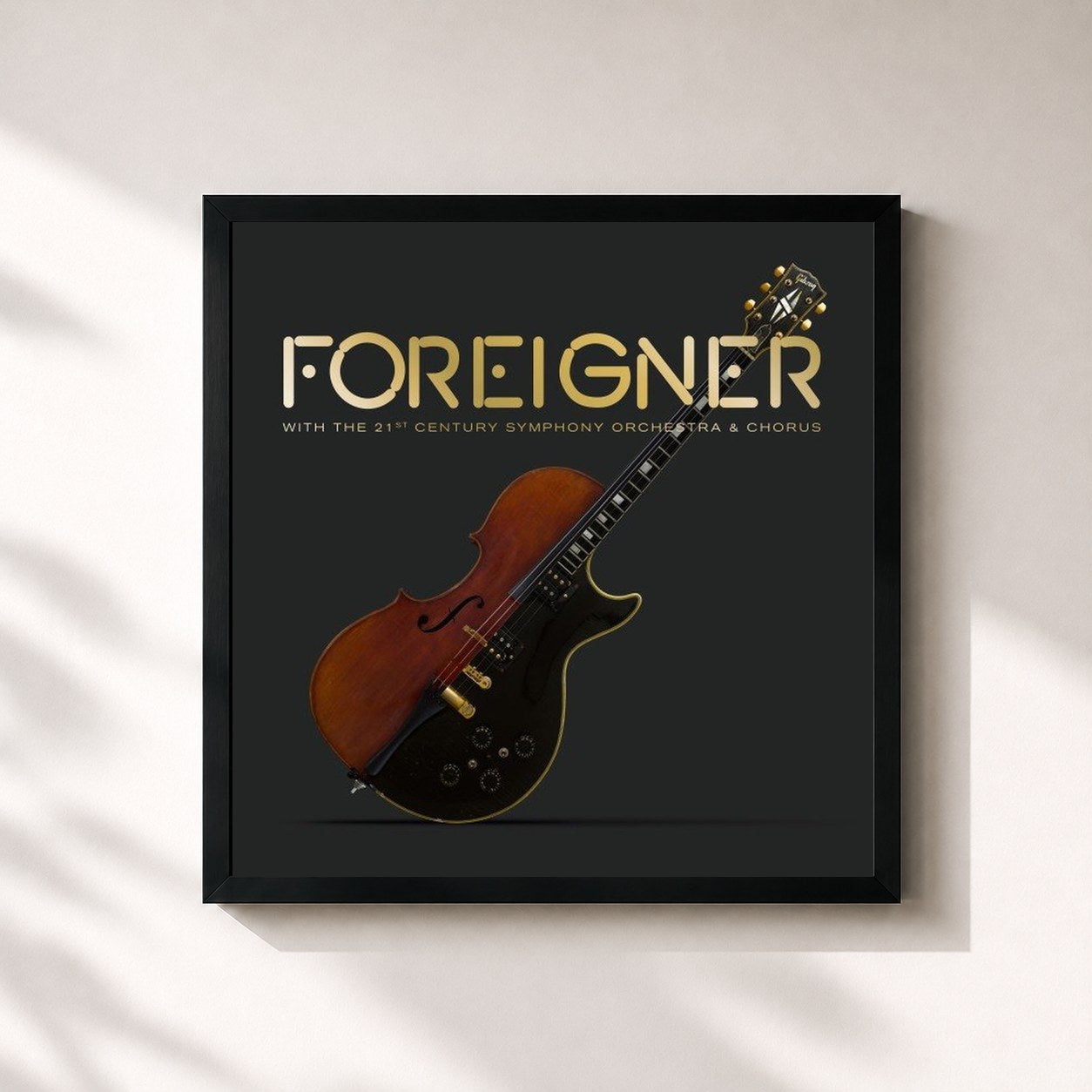 #noir Tableau carré de l'album Foreigner with the 21st Century Symphony Orchestra & Chorus de Foreigner, cadre noir 32x32 cm