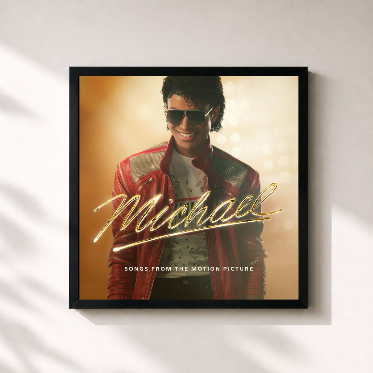#noir Tableau carré de l'album Michael: Songs From The Motion Picture de Michael Jackson, cadre noir 32x32 cm