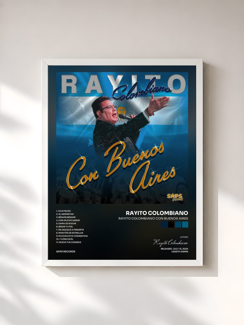 #blanc Rayito Colombiano Con Buenos Aires by Rayito Colombiano as a framed art print, white frame, printed and framed in France