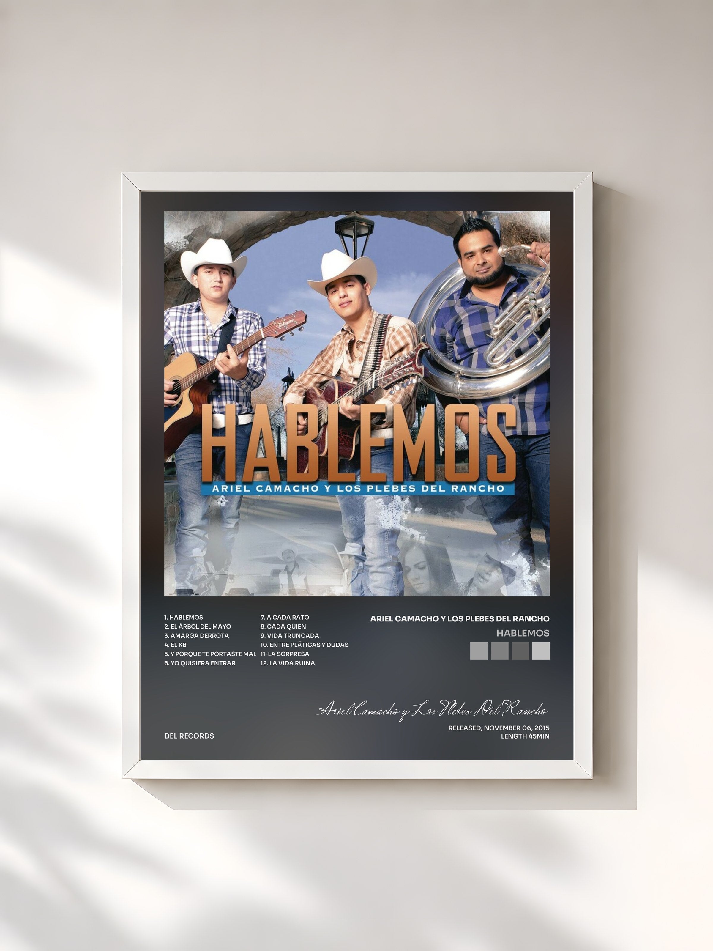 #blanc Tableau de l'album Hablemos de Ariel Camacho y Los Plebes Del Rancho, cadre blanc, imprimé et encadré en France