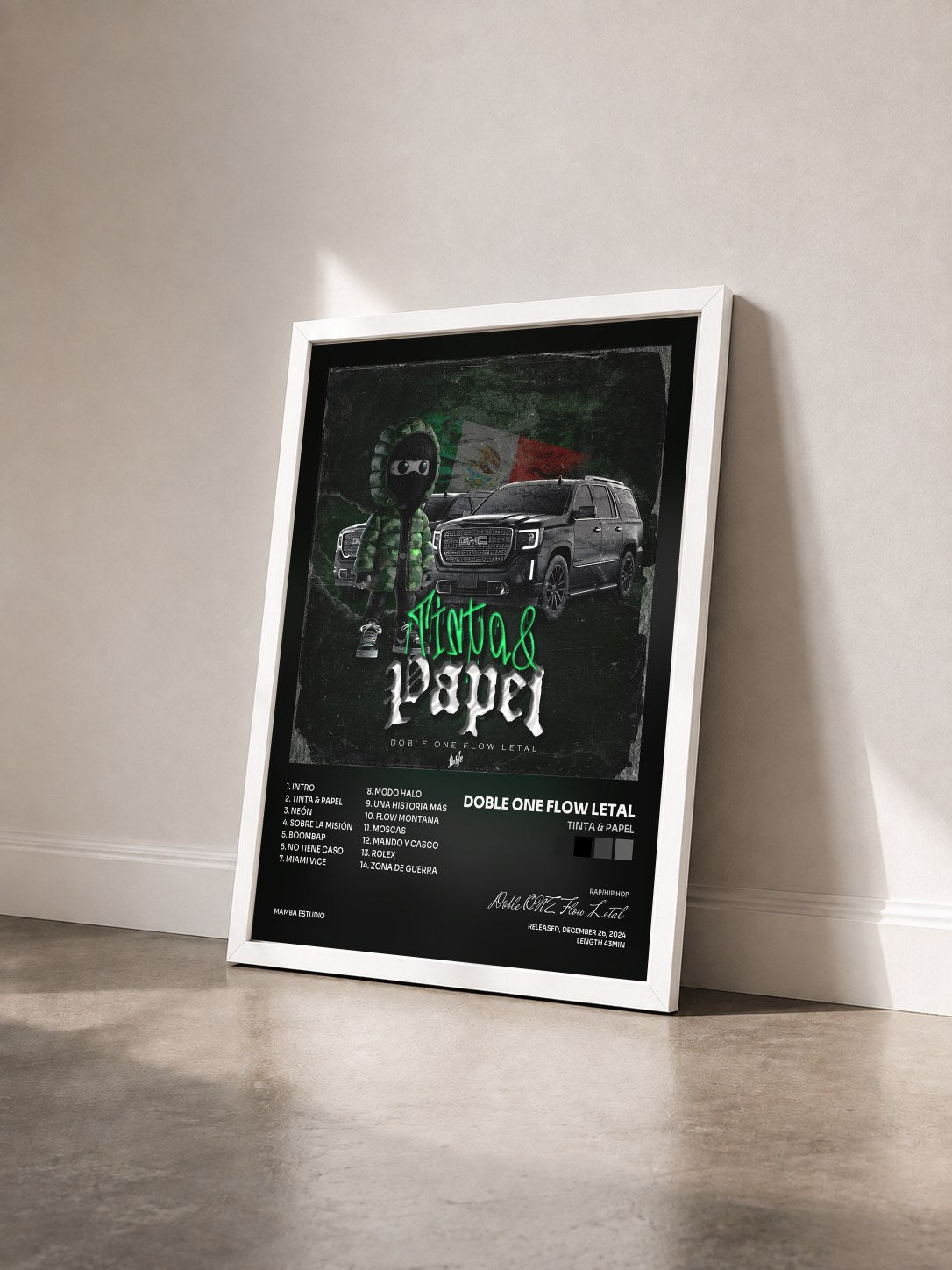 #blanc Tableau de l'album Tinta & Papel de Doble ONE Flow Letal vu de trois quarts, cadre blanc