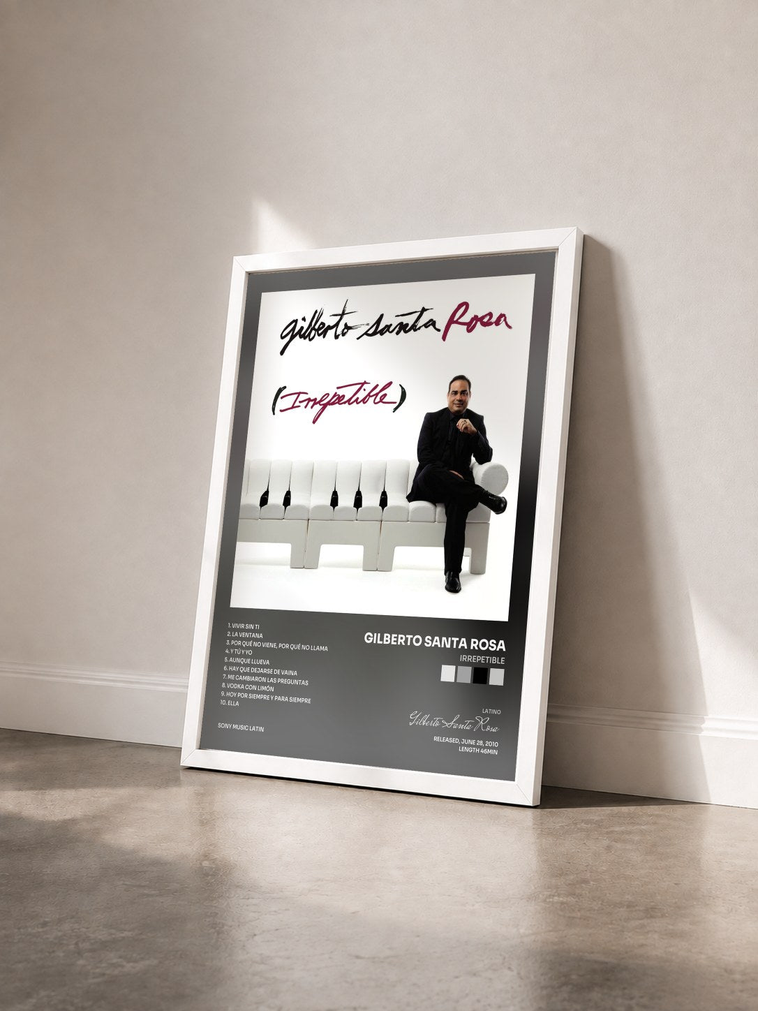 #blanc Tableau de l'album Irrepetible de Gilberto Santa Rosa vu de trois quarts, cadre blanc