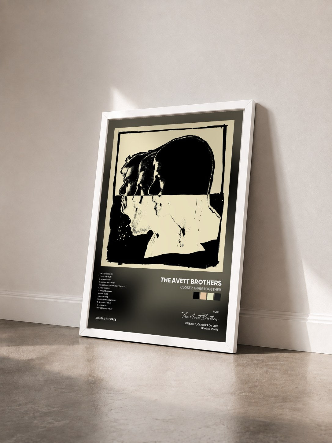 #blanc Tableau de l'album Closer Than Together de The Avett Brothers vu de trois quarts, cadre blanc