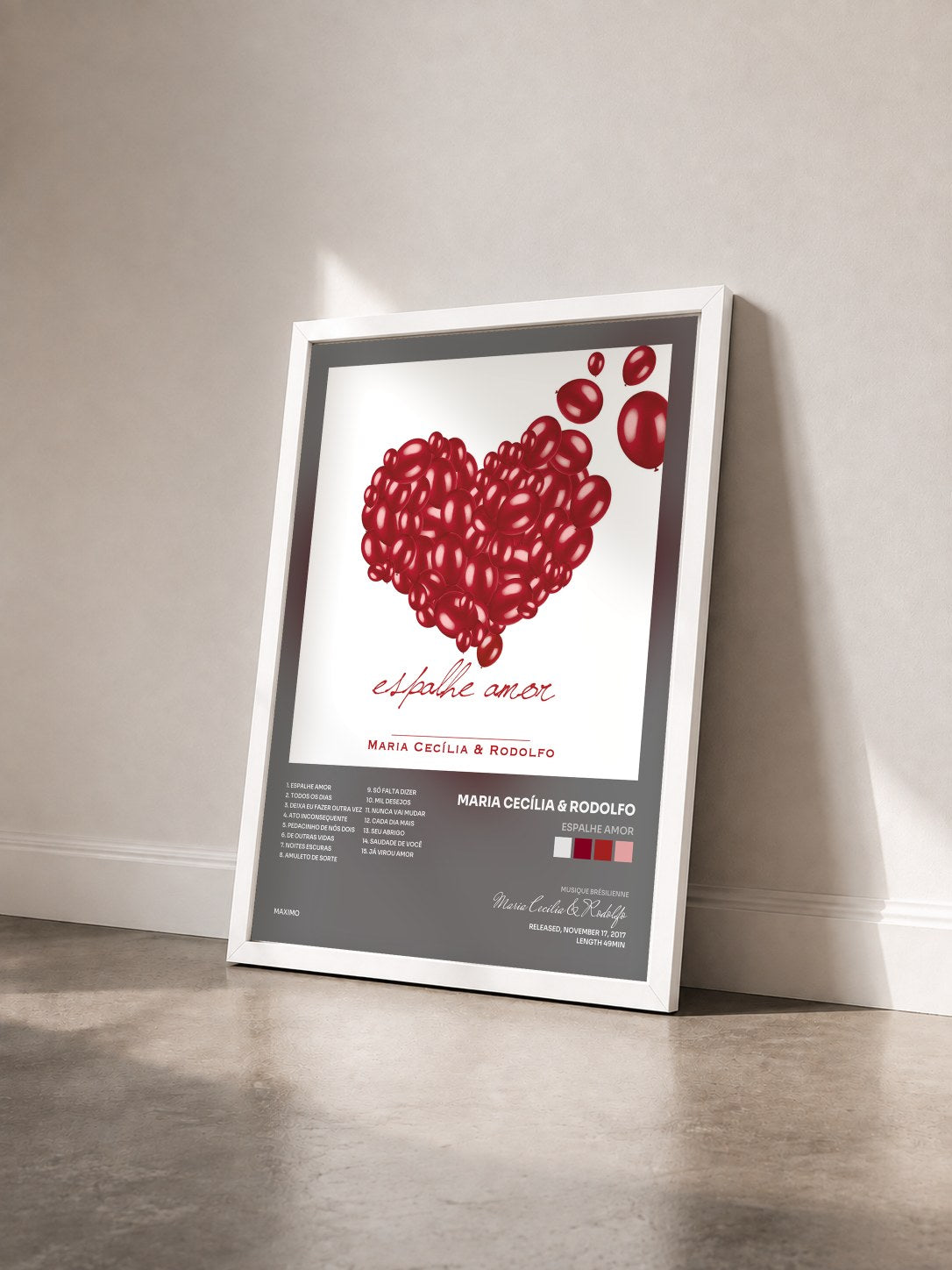 #blanc Tableau de l'album Espalhe Amor de Maria Cecília & Rodolfo vu de trois quarts, cadre blanc