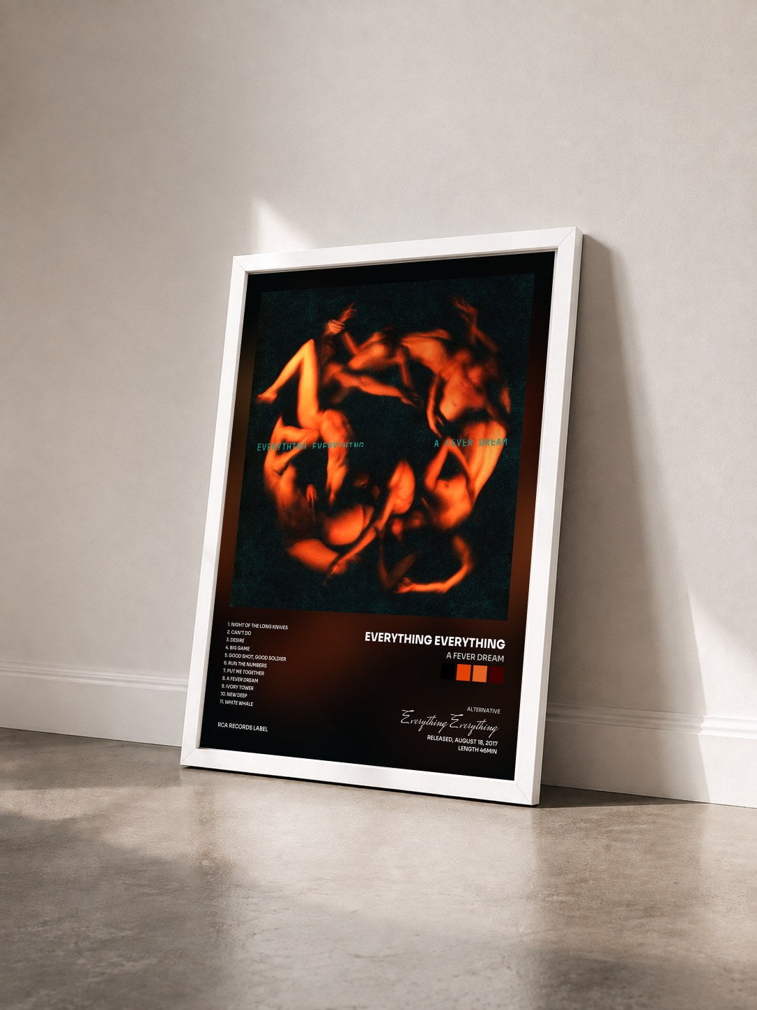 #blanc Tableau de l'album A Fever Dream de Everything Everything vu de trois quarts, cadre blanc