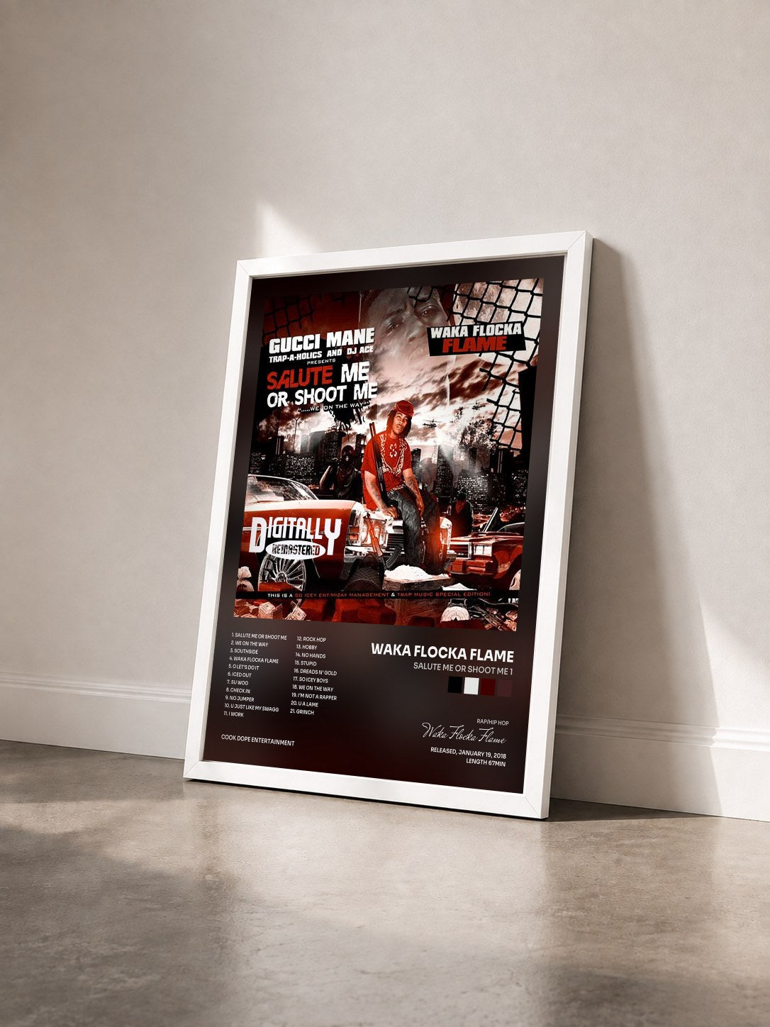 #blanc Tableau de l'album Salute Me Or Shoot Me 1 de Waka Flocka Flame vu de trois quarts, cadre blanc