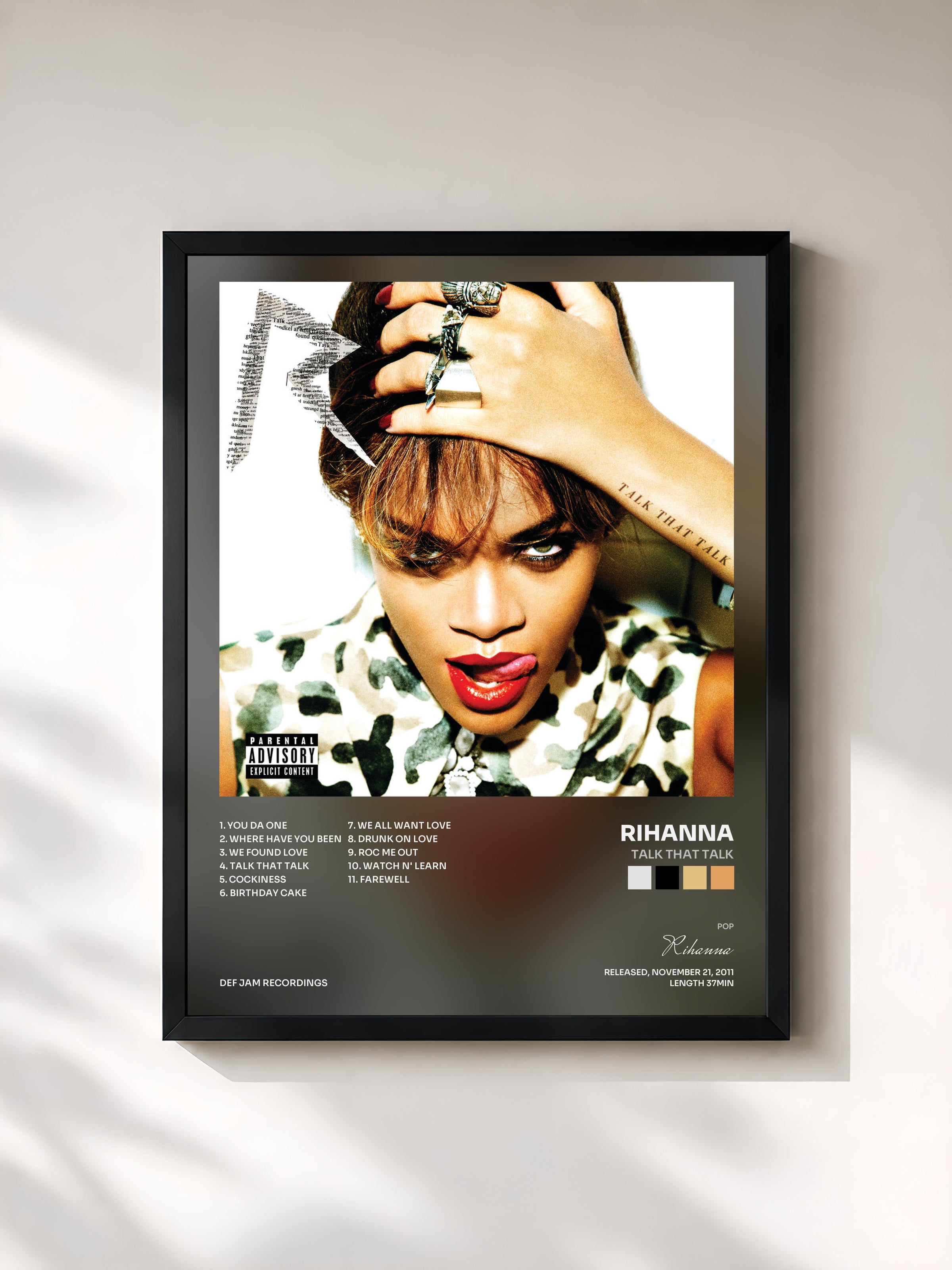 #noir Tableau de l'album Talk That Talk de Rihanna, cadre noir, imprimé et encadré en France