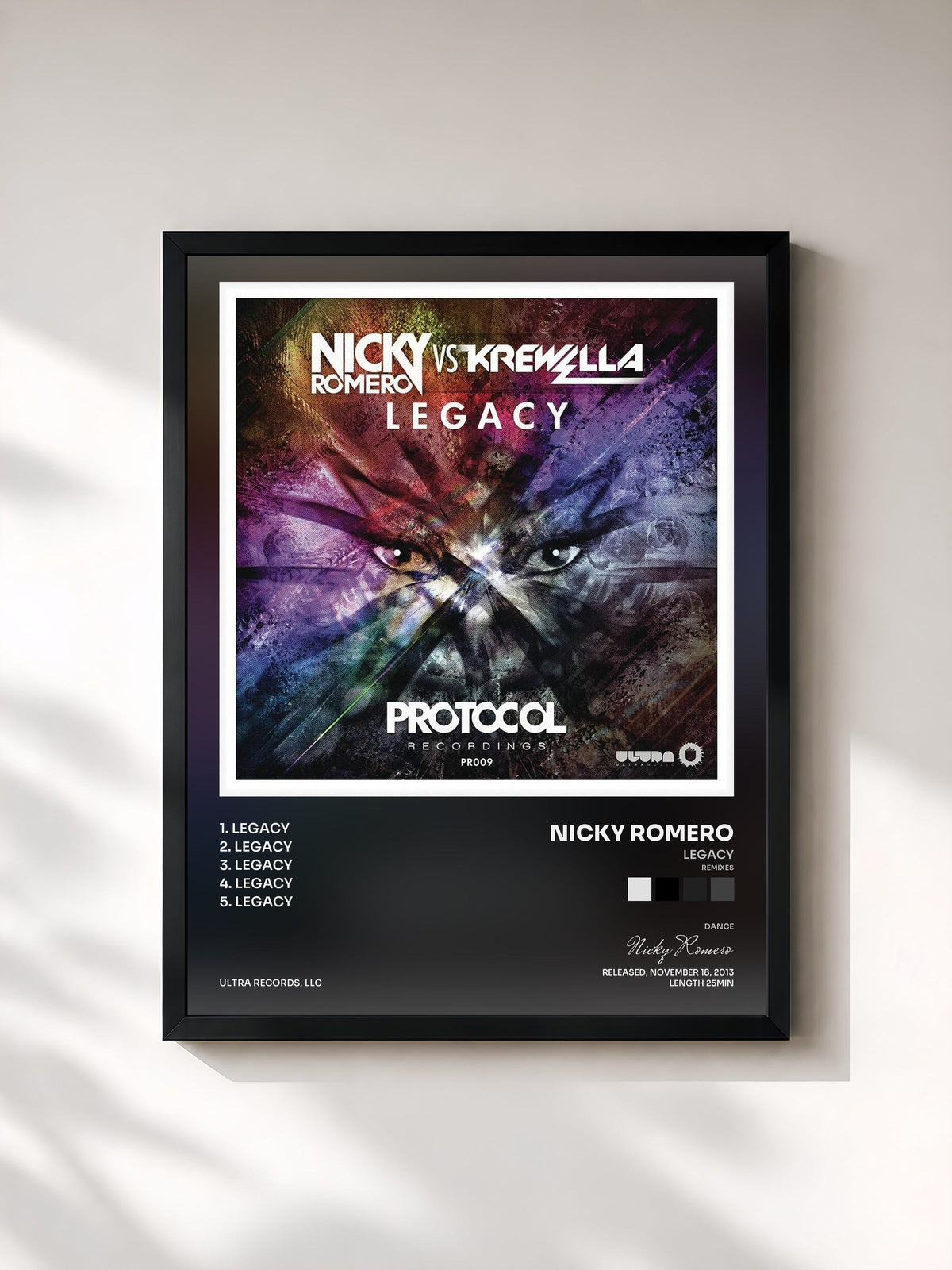 #noir Legacy (Remixes) von Nicky Romero als gerahmter Kunstdruck, schwarzer Rahmen, gedruckt und gerahmt in Frankreich