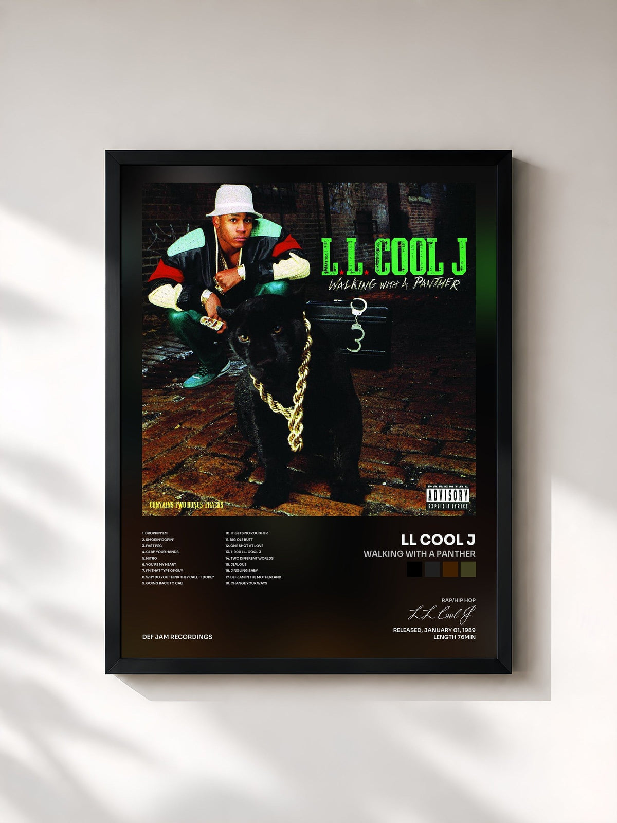 #noir Tableau de l'album Walking With A Panther de LL Cool J, cadre noir, imprimé et encadré en France