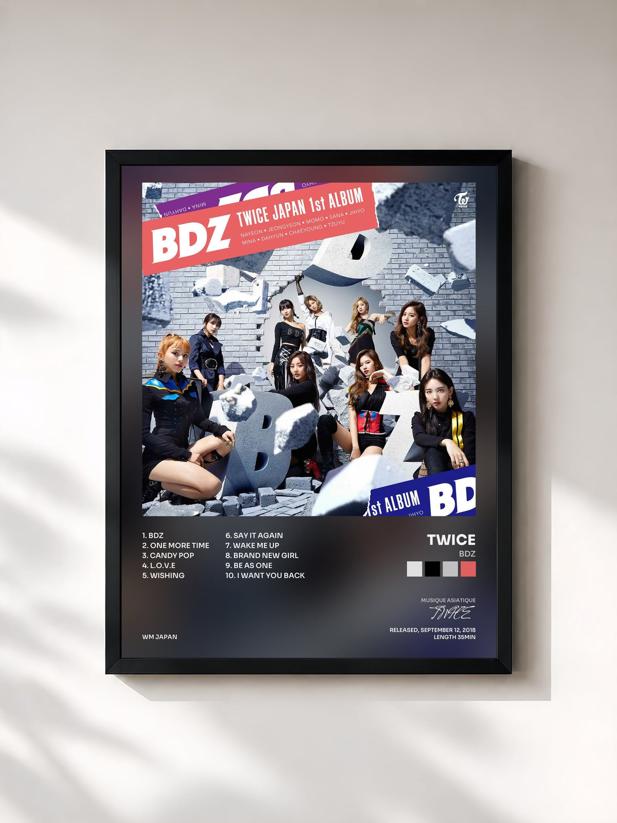 #noir Tableau de l'album BDZ de TWICE, cadre noir, imprimé et encadré en France