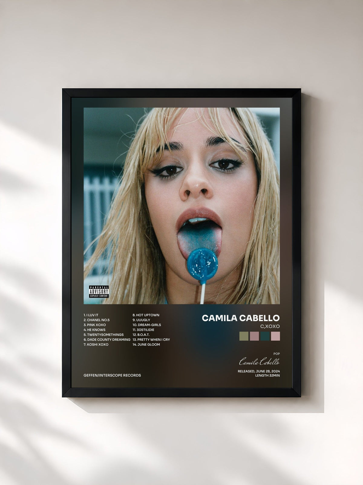 #noir Tableau de l'album C,XOXO de Camila Cabello, cadre noir, imprimé et encadré en France