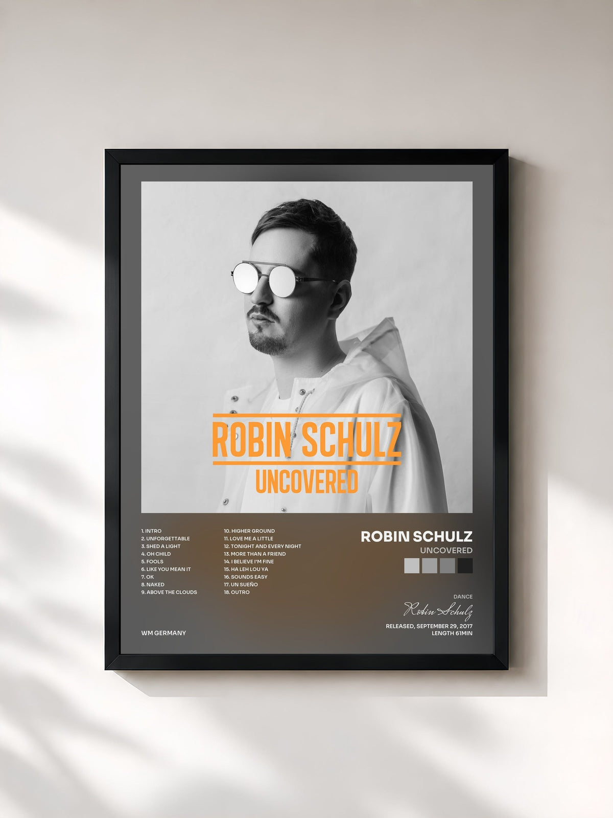 #noir Tableau de l'album Uncovered de Robin Schulz, cadre noir, imprimé et encadré en France