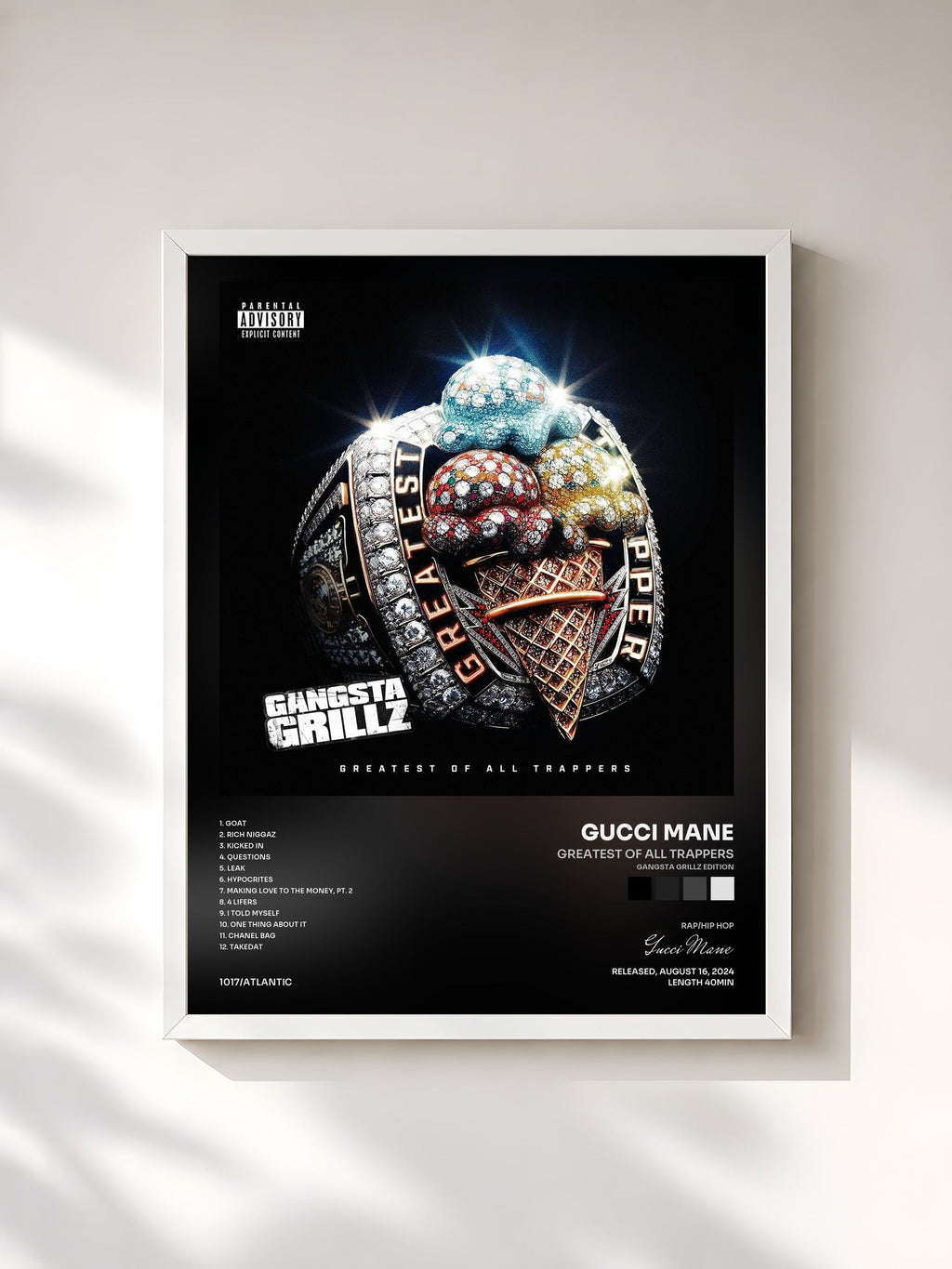 #blanc Greatest Of All Trappers (Gangsta Grillz Edition) di Gucci Mane in stampa incorniciata, cornice bianca, stampata e incorniciata in Francia