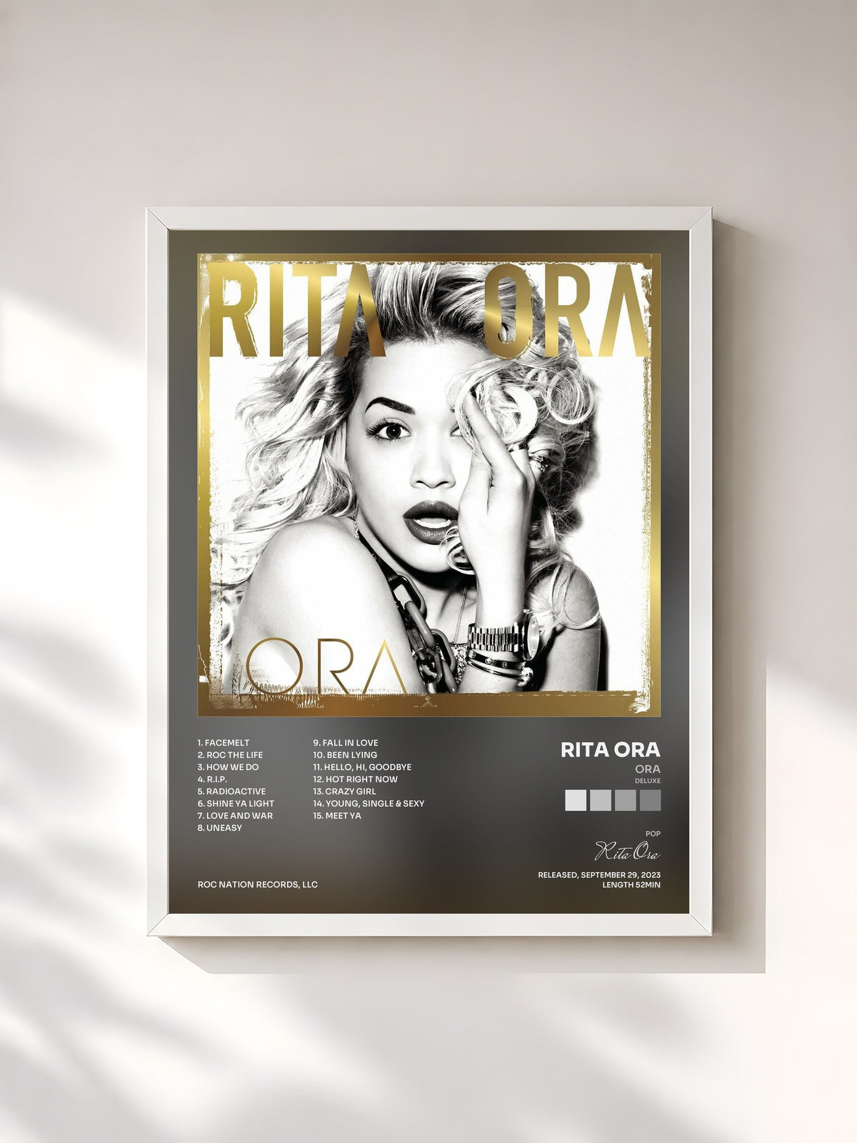#blanc ORA (Deluxe) by Rita Ora as a framed art print, white frame, printed and framed in France