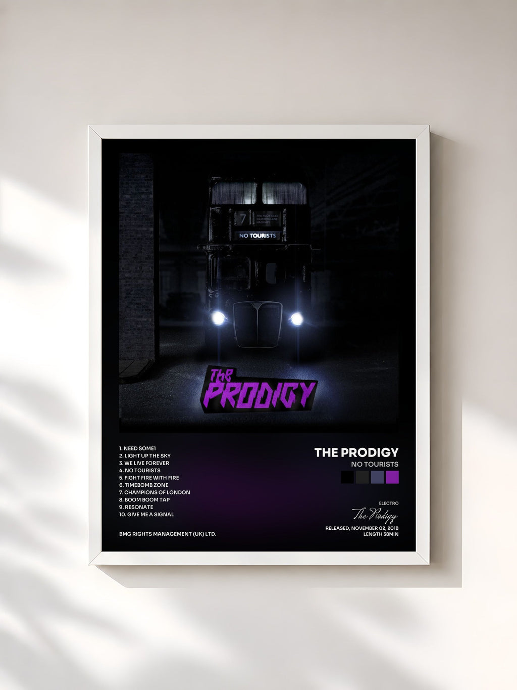 #blanc Tableau de l'album No Tourists de The Prodigy, cadre blanc, imprimé et encadré en France