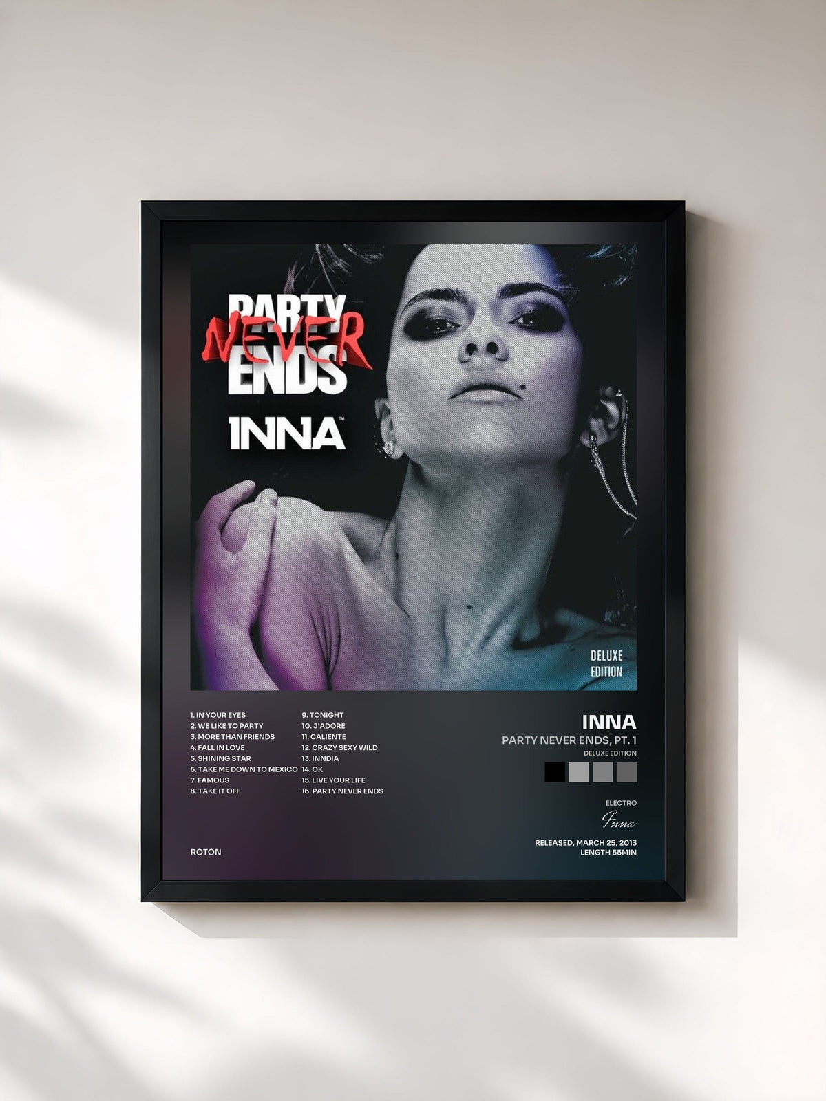 #noir Party Never Ends, Pt. 1 (Deluxe Edition) von Inna als gerahmter Kunstdruck, schwarzer Rahmen, gedruckt und gerahmt in Frankreich