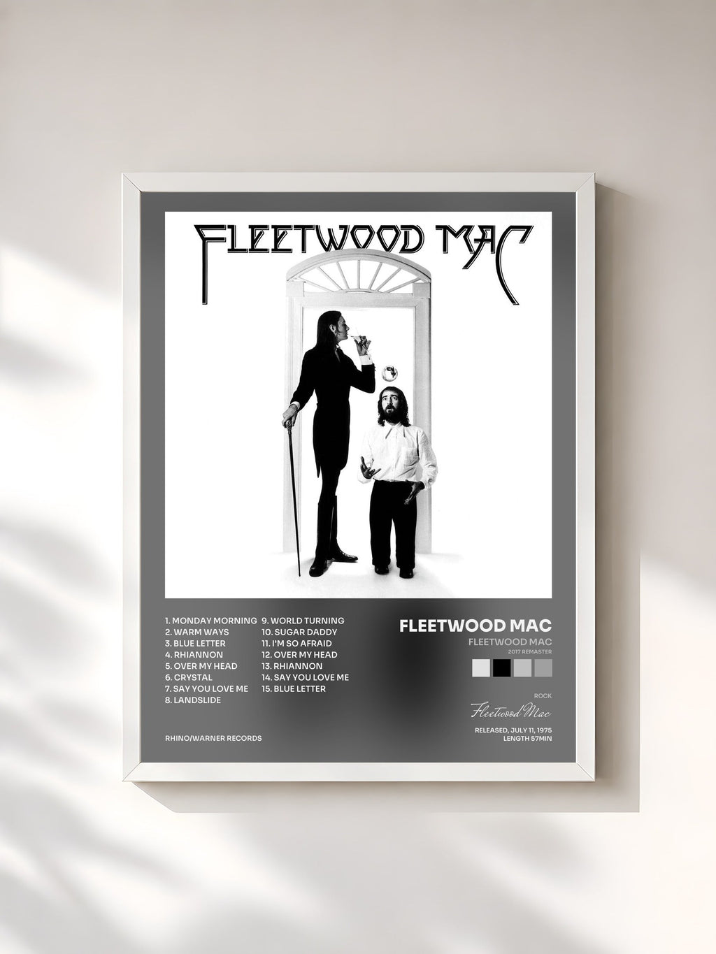 #blanc Fleetwood Mac (2017 Remaster) von Fleetwood Mac als gerahmter Kunstdruck, weißer Rahmen, gedruckt und gerahmt in Frankreich