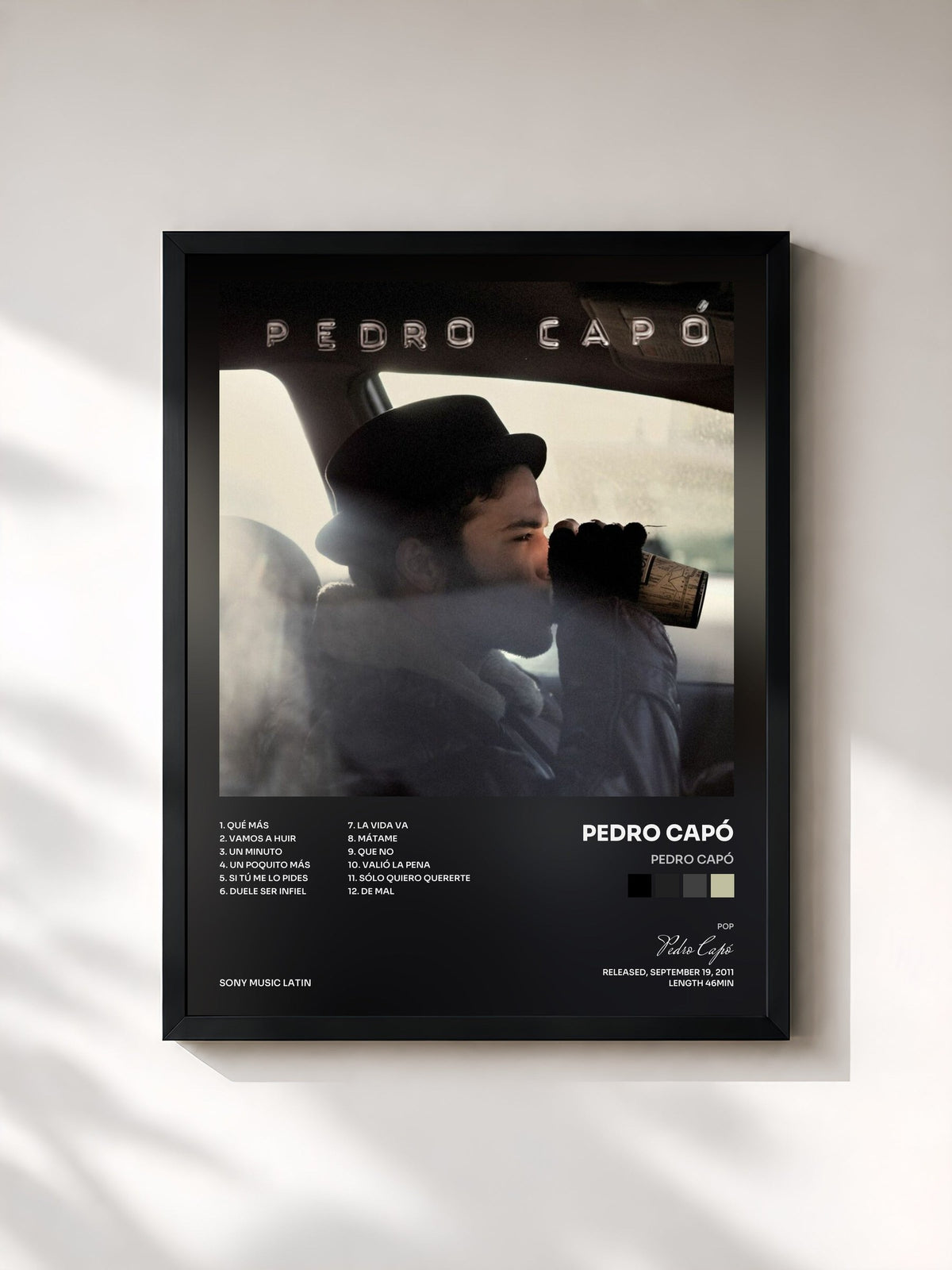 #noir Pedro Capó de Pedro Capó en lámina enmarcada, marco negro, impresa y enmarcada en Francia