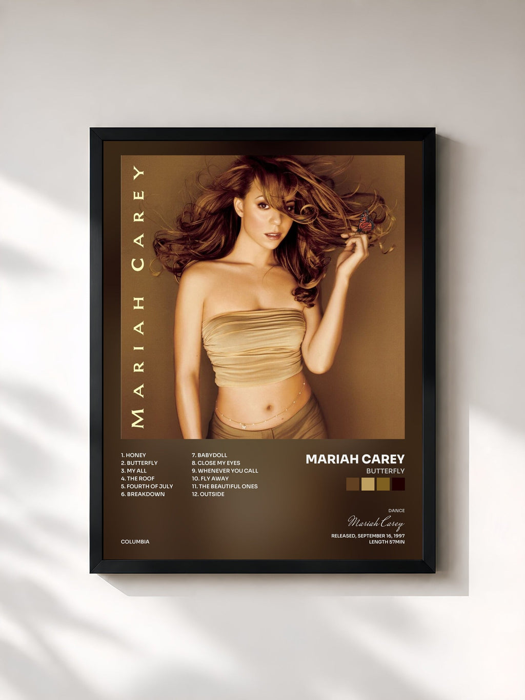 #noir Butterfly von Mariah Carey als gerahmter Kunstdruck, schwarzer Rahmen, gedruckt und gerahmt in Frankreich