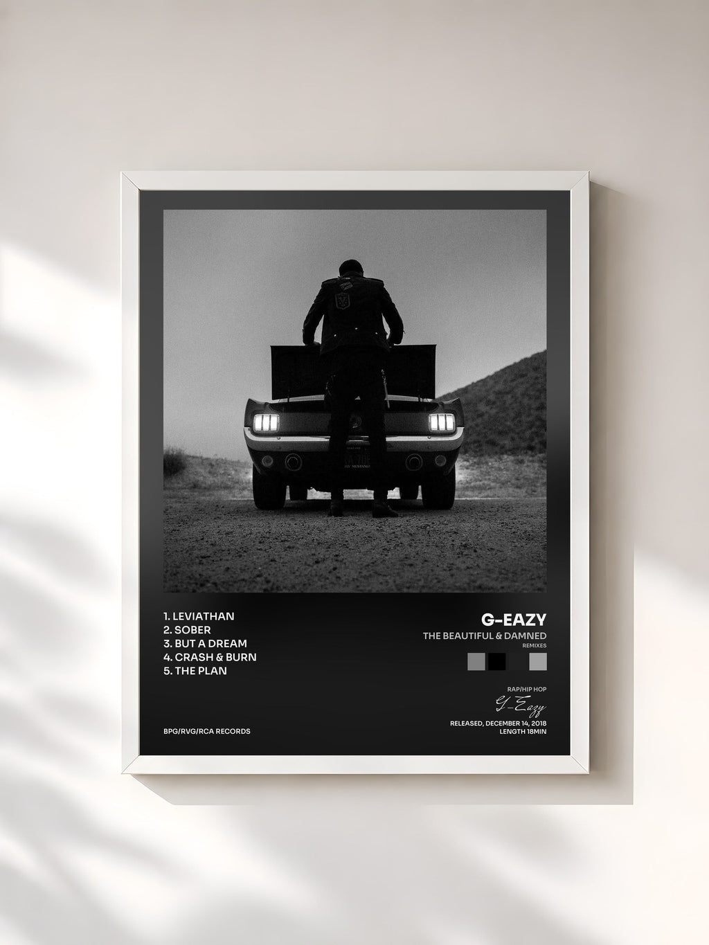#blanc The Beautiful & Damned (Remixes) von G-Eazy als gerahmter Kunstdruck, weißer Rahmen, gedruckt und gerahmt in Frankreich