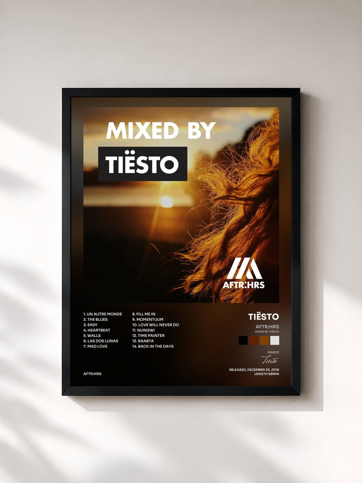 #noir Tableau de l'album AFTR:HRS (Mixed By Tiësto) de Tiësto, cadre noir, imprimé et encadré en France
