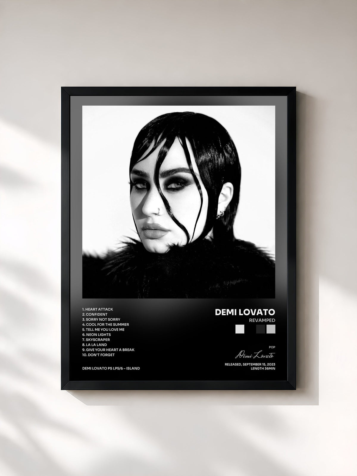 #noir Tableau de l'album REVAMPED de Demi Lovato, cadre noir, imprimé et encadré en France