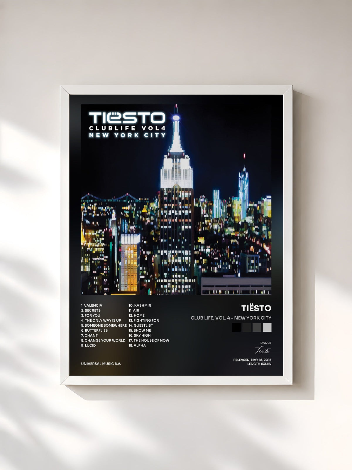 #blanc Tableau de l'album Club Life, Vol. 4 - New York City de Tiësto, cadre blanc, imprimé et encadré en France