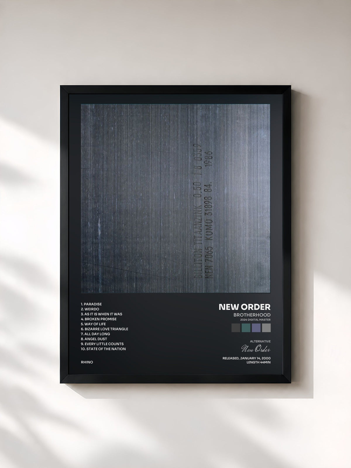 #noir Brotherhood (2024 Digital Master) di New Order in stampa incorniciata, cornice nera, stampata e incorniciata in Francia