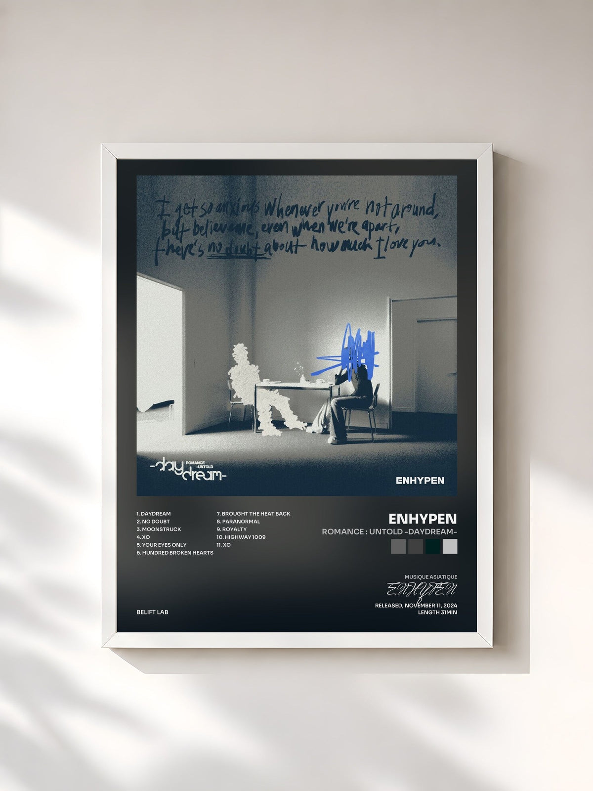 #blanc Tableau de l'album ROMANCE : UNTOLD -daydream- de ENHYPEN, cadre blanc, imprimé et encadré en France