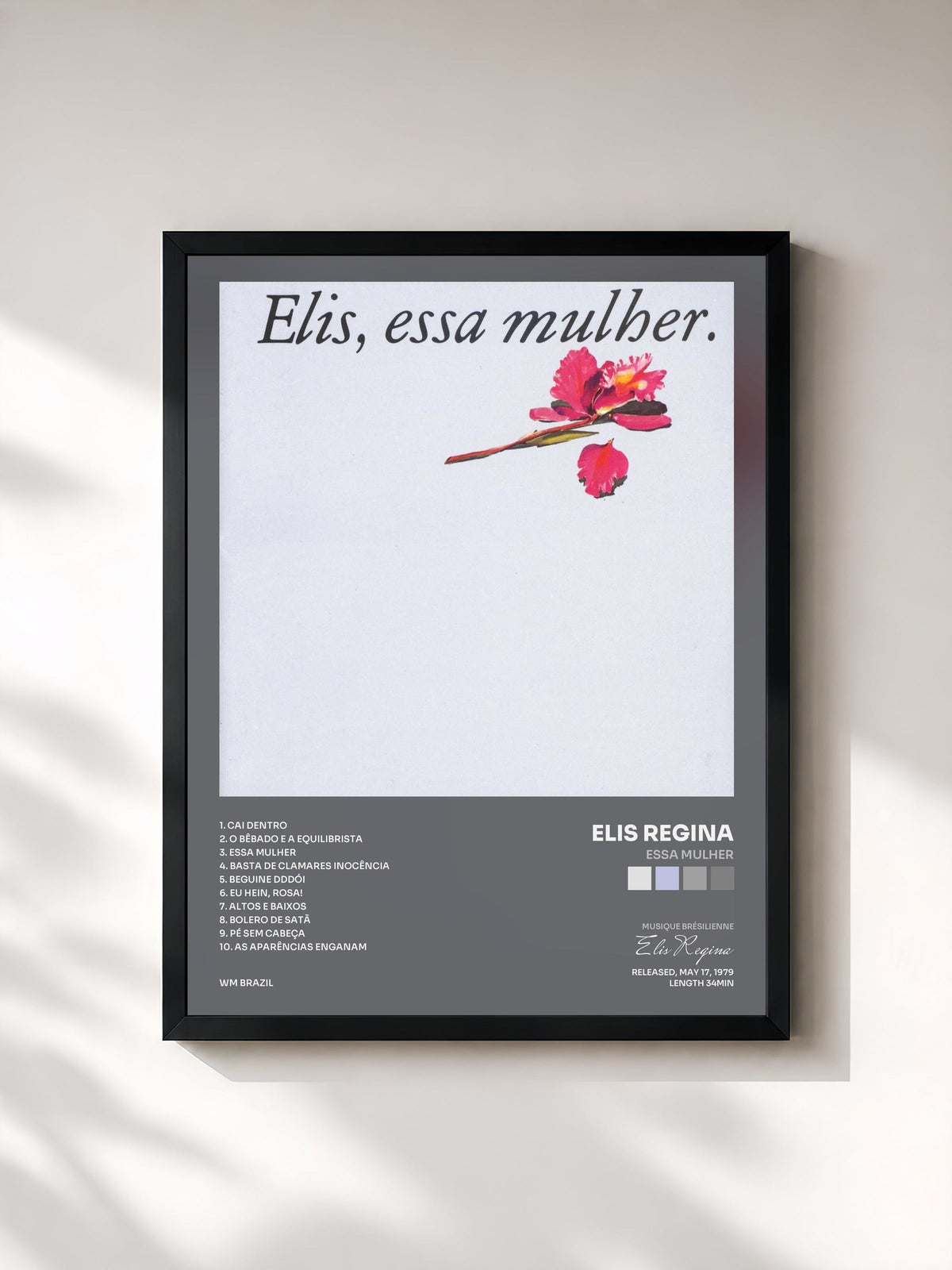 #noir Tableau de l'album Essa Mulher de Elis Regina, cadre noir, imprimé et encadré en France