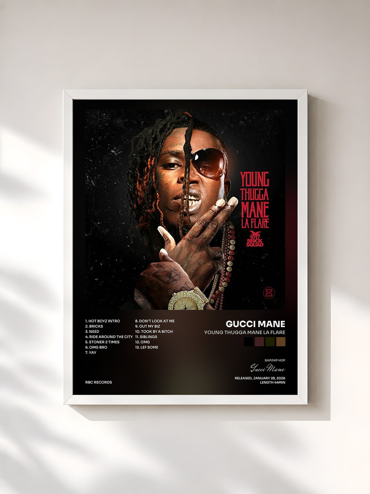 #blanc Young Thugga Mane La Flare by Gucci Mane as a framed art print, white frame, printed and framed in France
