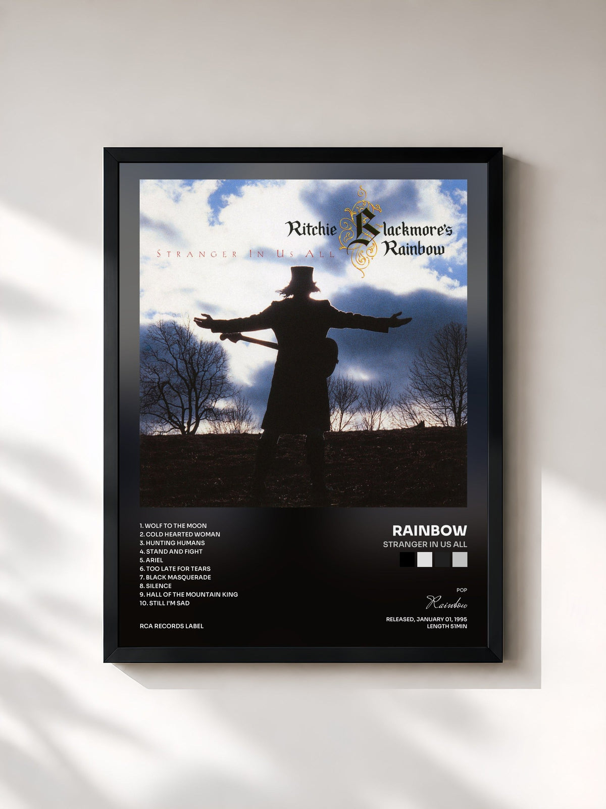 #noir Tableau de l'album Stranger In Us All de Rainbow, cadre noir, imprimé et encadré en France