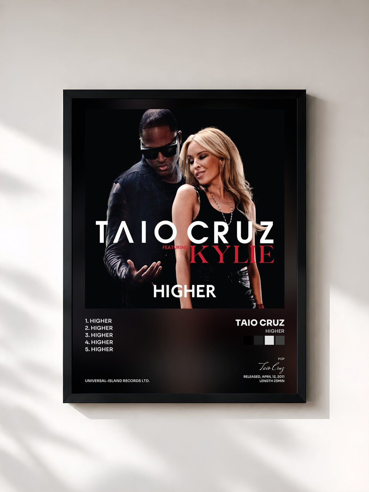 #noir Tableau de l'album Higher de Taio Cruz, cadre noir, imprimé et encadré en France