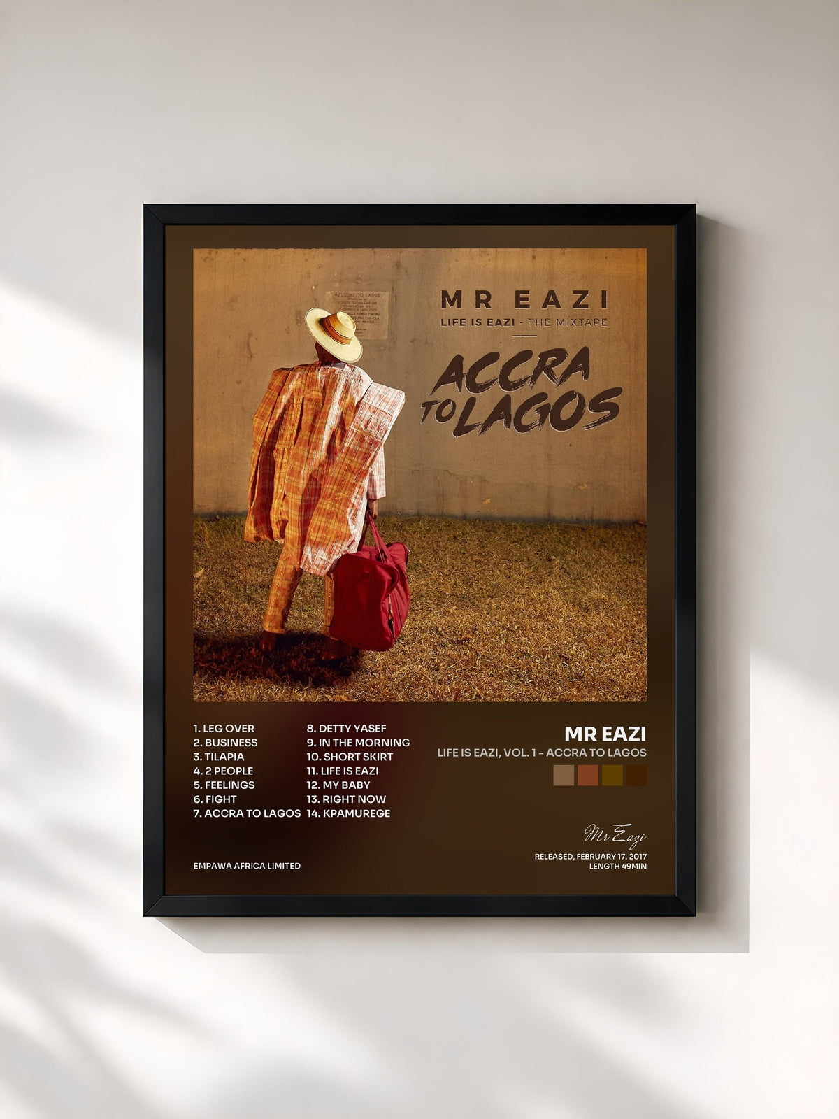 #noir Tableau de l'album Life is Eazi, Vol. 1 - Accra To Lagos de Mr Eazi, cadre noir, imprimé et encadré en France