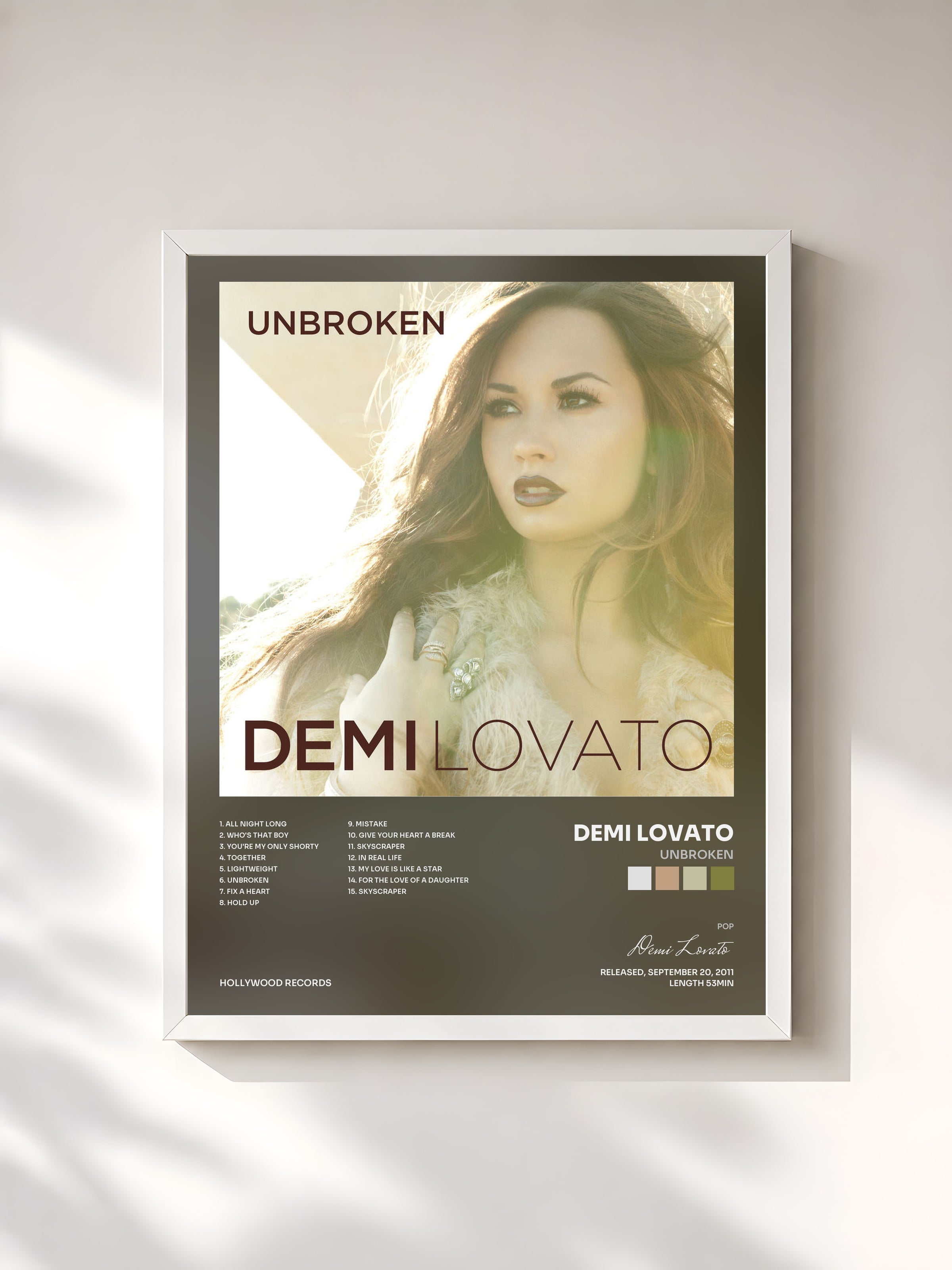 #blanc Tableau de l'album Unbroken de Demi Lovato, cadre blanc, imprimé et encadré en France