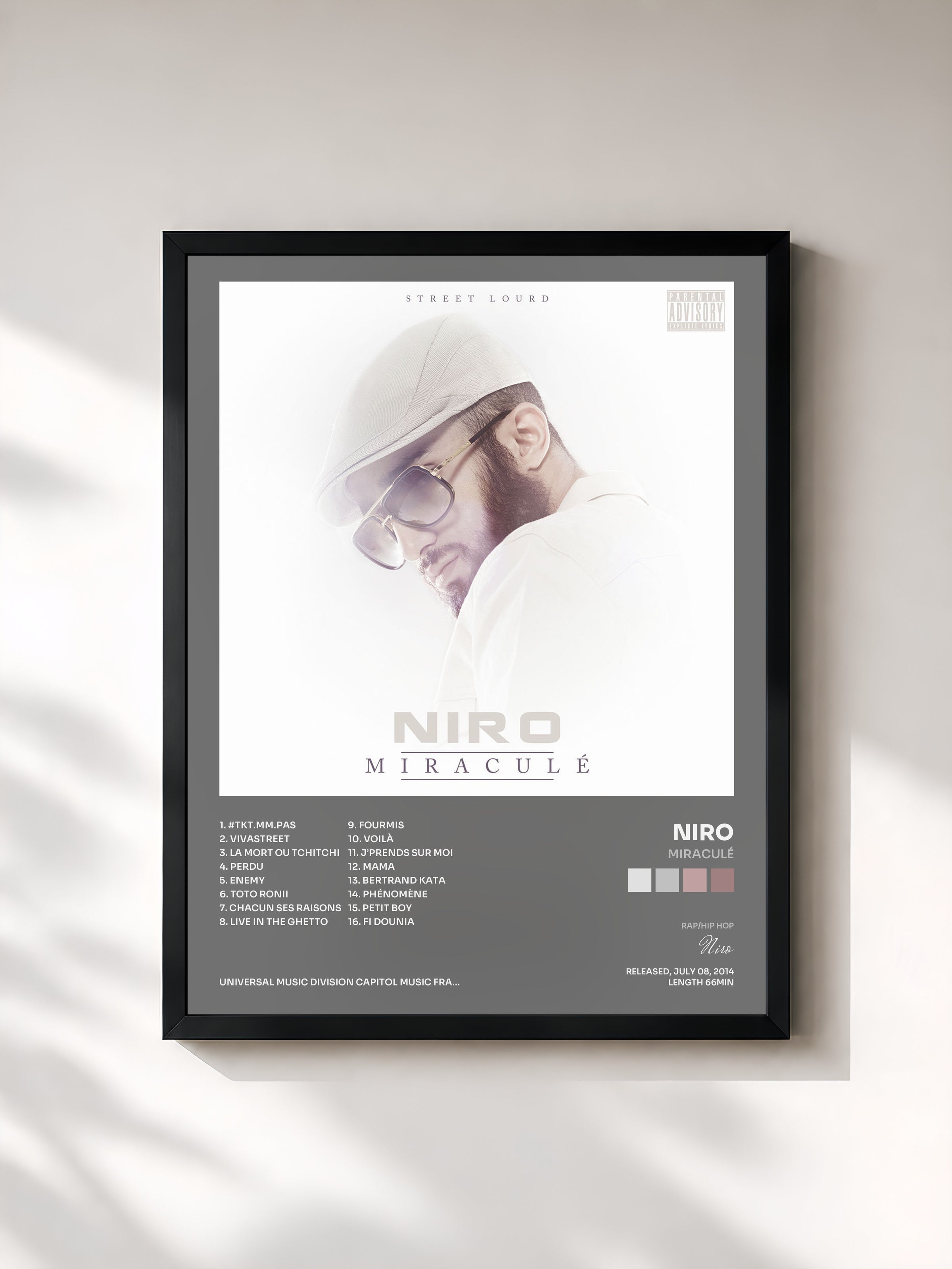 #noir Miraculé by Niro as a framed art print, black frame, printed and framed in France