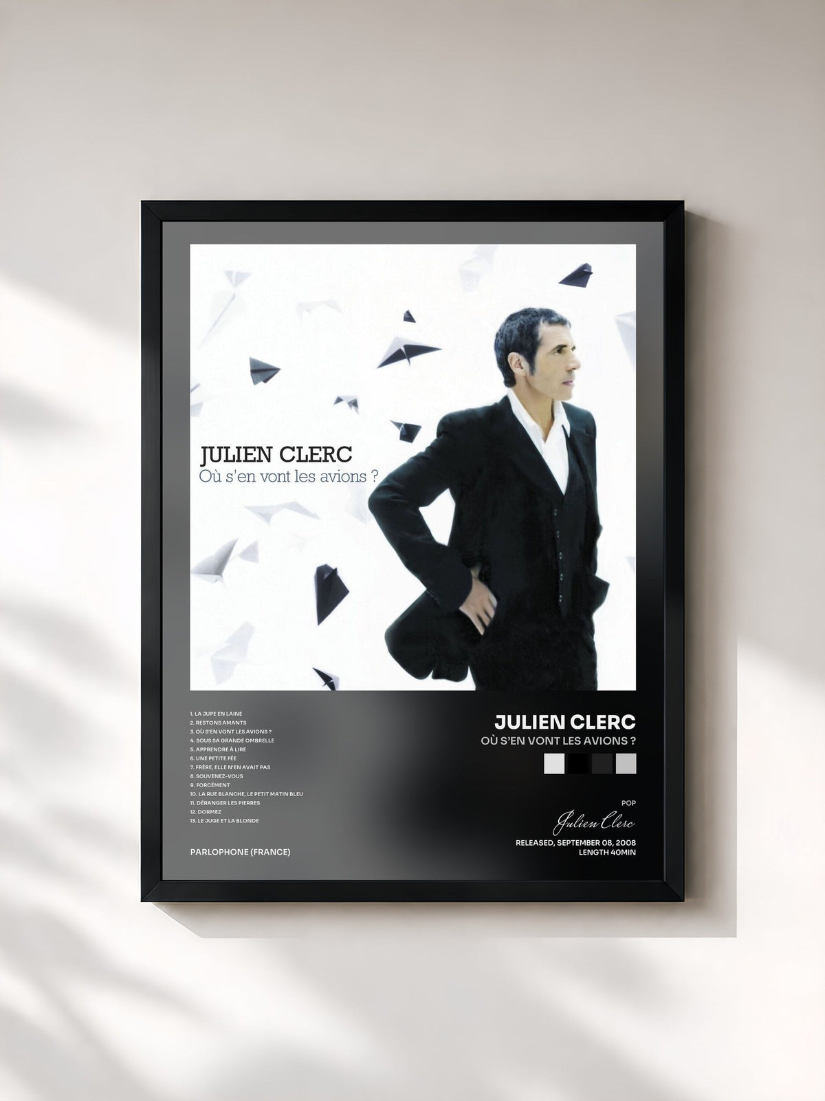 #noir Où s’en vont les avions ? von Julien Clerc als gerahmter Kunstdruck, schwarzer Rahmen, gedruckt und gerahmt in Frankreich