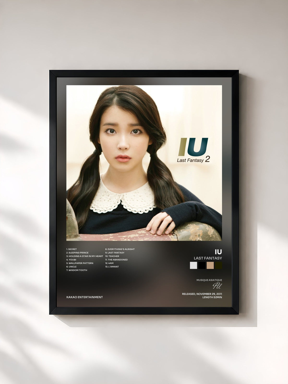 #noir Tableau de l'album Last Fantasy de IU, cadre noir, imprimé et encadré en France