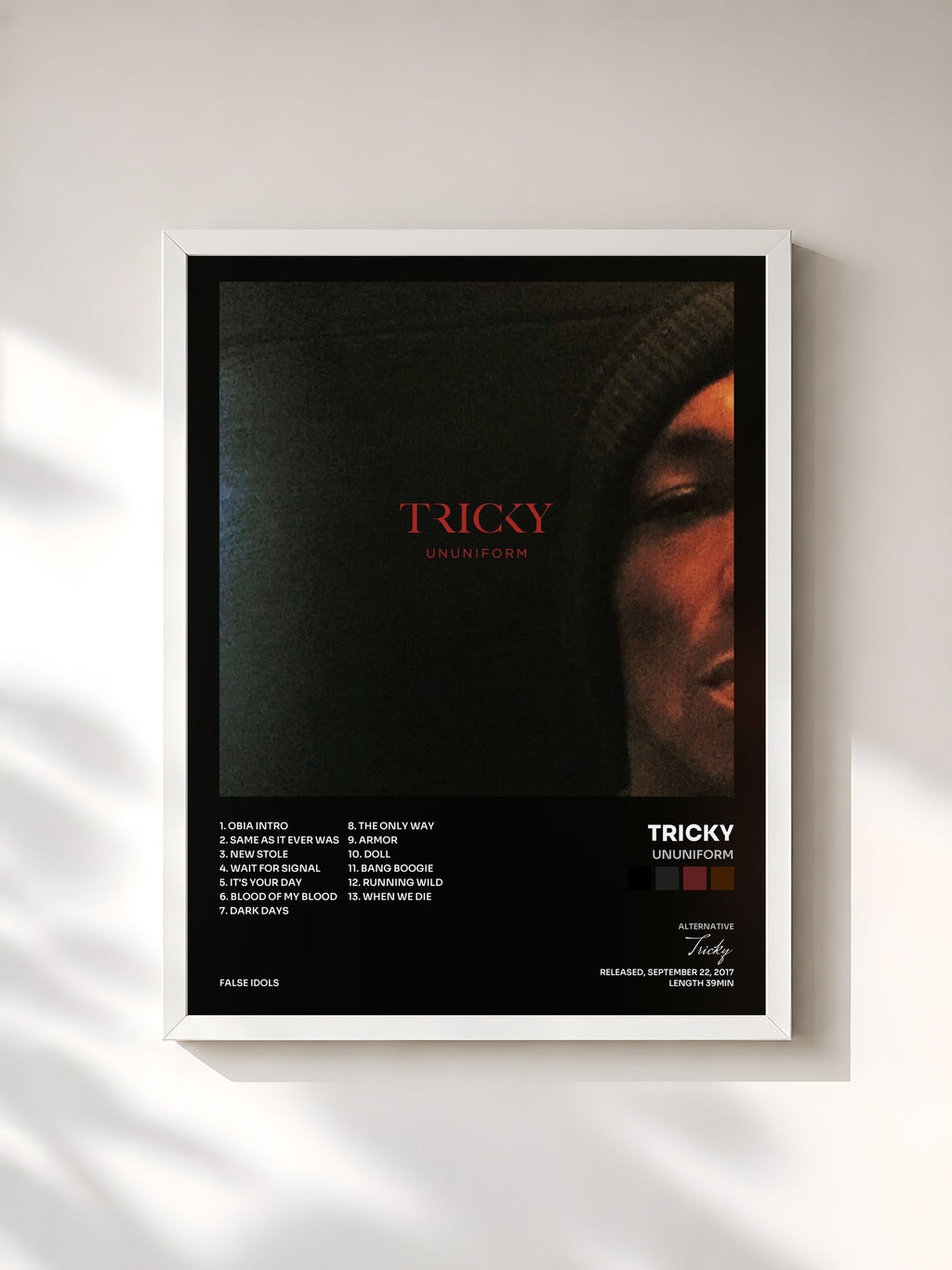 #blanc Tableau de l'album ununiform de Tricky, cadre blanc, imprimé et encadré en France