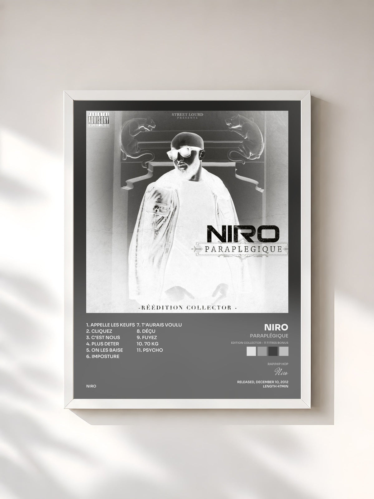 #blanc Tableau de l'album Paraplégique (Edition Collector - 11 titres Bonus) de Niro, cadre blanc, imprimé et encadré en France