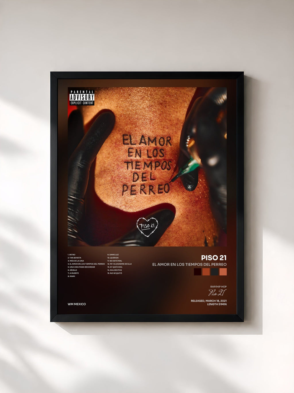 #noir Tableau de l'album El Amor En Los Tiempos Del Perreo de Piso 21, cadre noir, imprimé et encadré en France