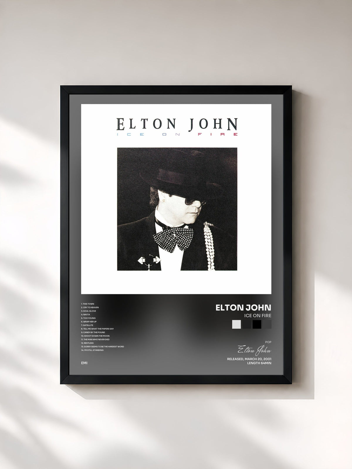 #noir Tableau de l'album Ice On Fire de Elton John, cadre noir, imprimé et encadré en France