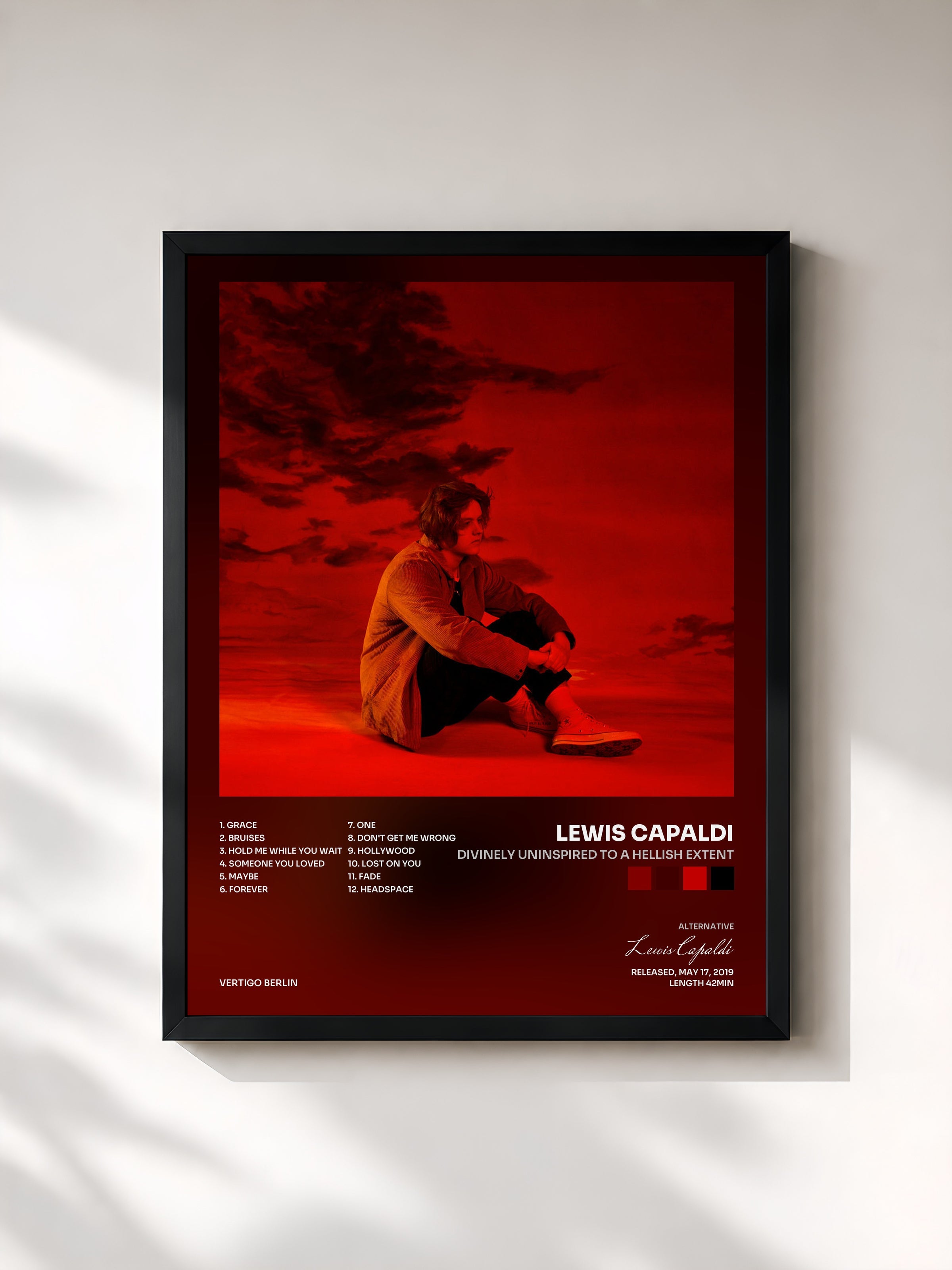 #noir Divinely Uninspired To A Hellish Extent de Lewis Capaldi en lámina enmarcada, marco negro, impresa y enmarcada en Francia