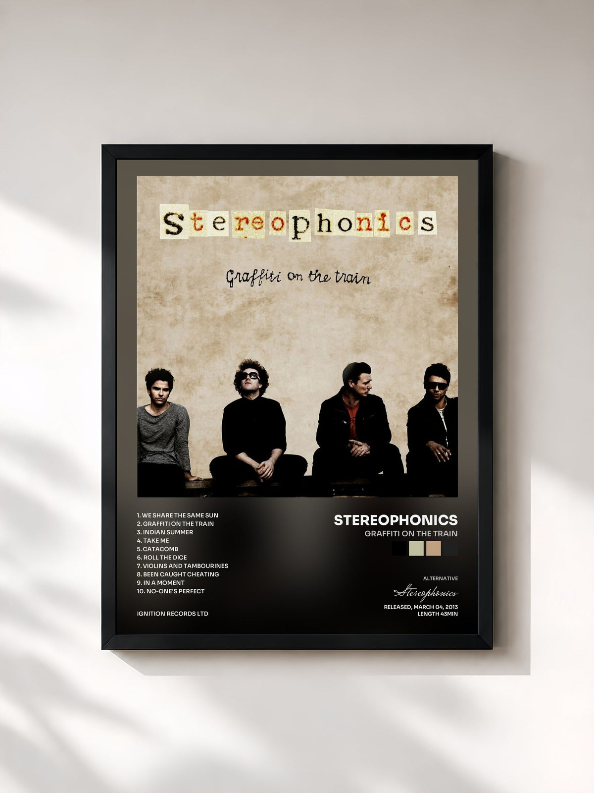 #noir Graffiti On The Train di Stereophonics in stampa incorniciata, cornice nera, stampata e incorniciata in Francia